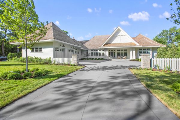 Cost of Tar And Chip Service in Morgan Hill
